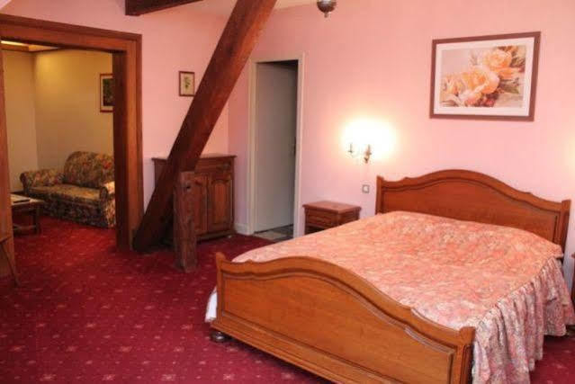 Aux Armes De France Hotel Ammerschwihr Exterior photo